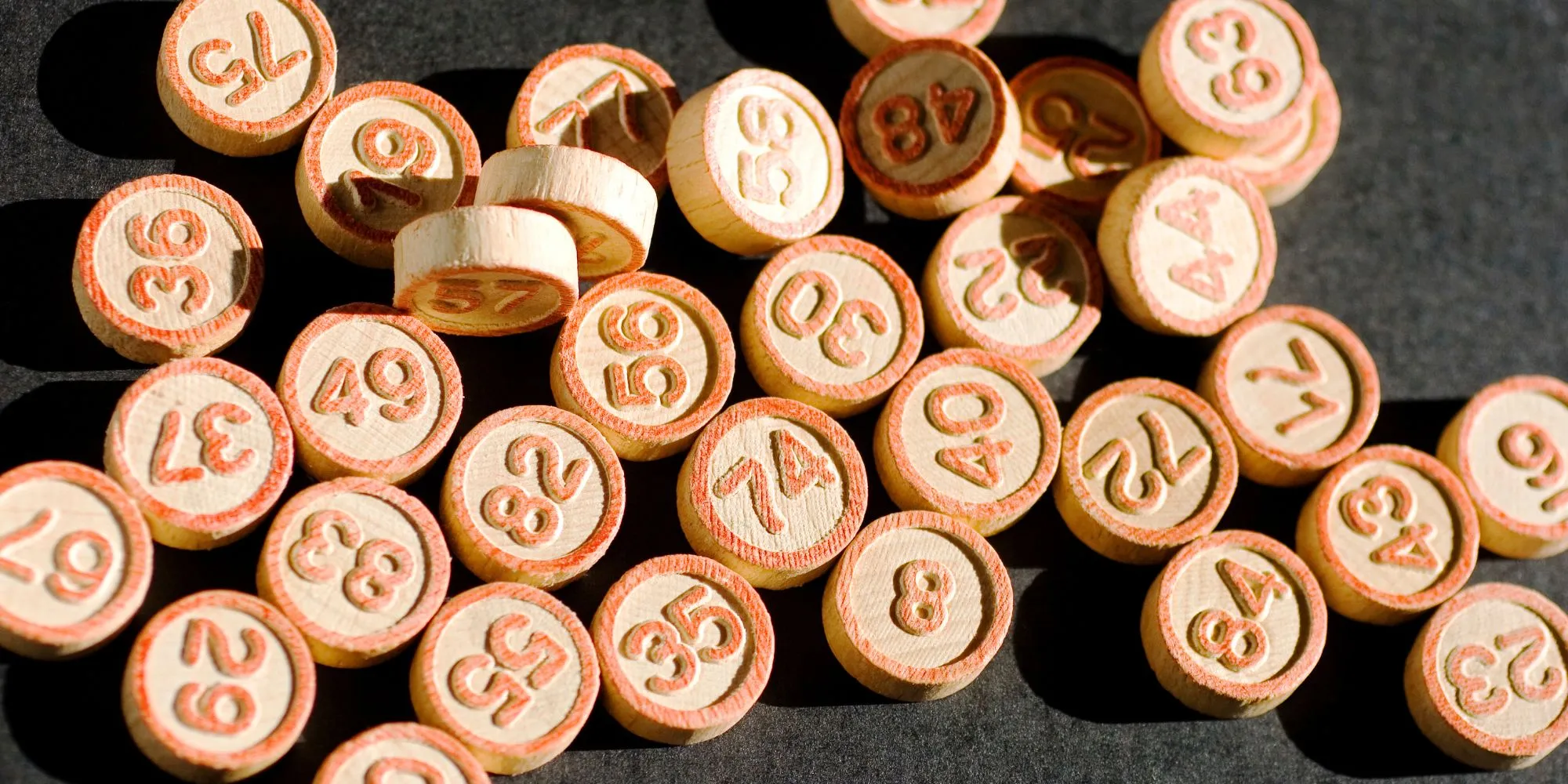 how many numbers are there in a bingo game